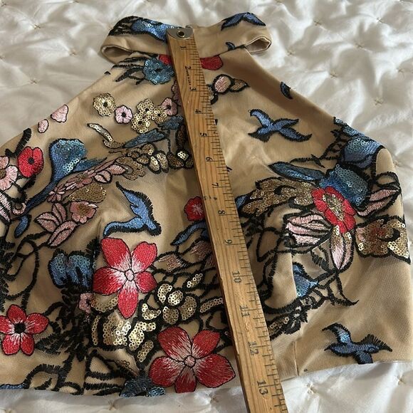 Social Code Halter Crop Top Size 1 Multicolor Sequins Floral Sparkle - Picture 8 of 8